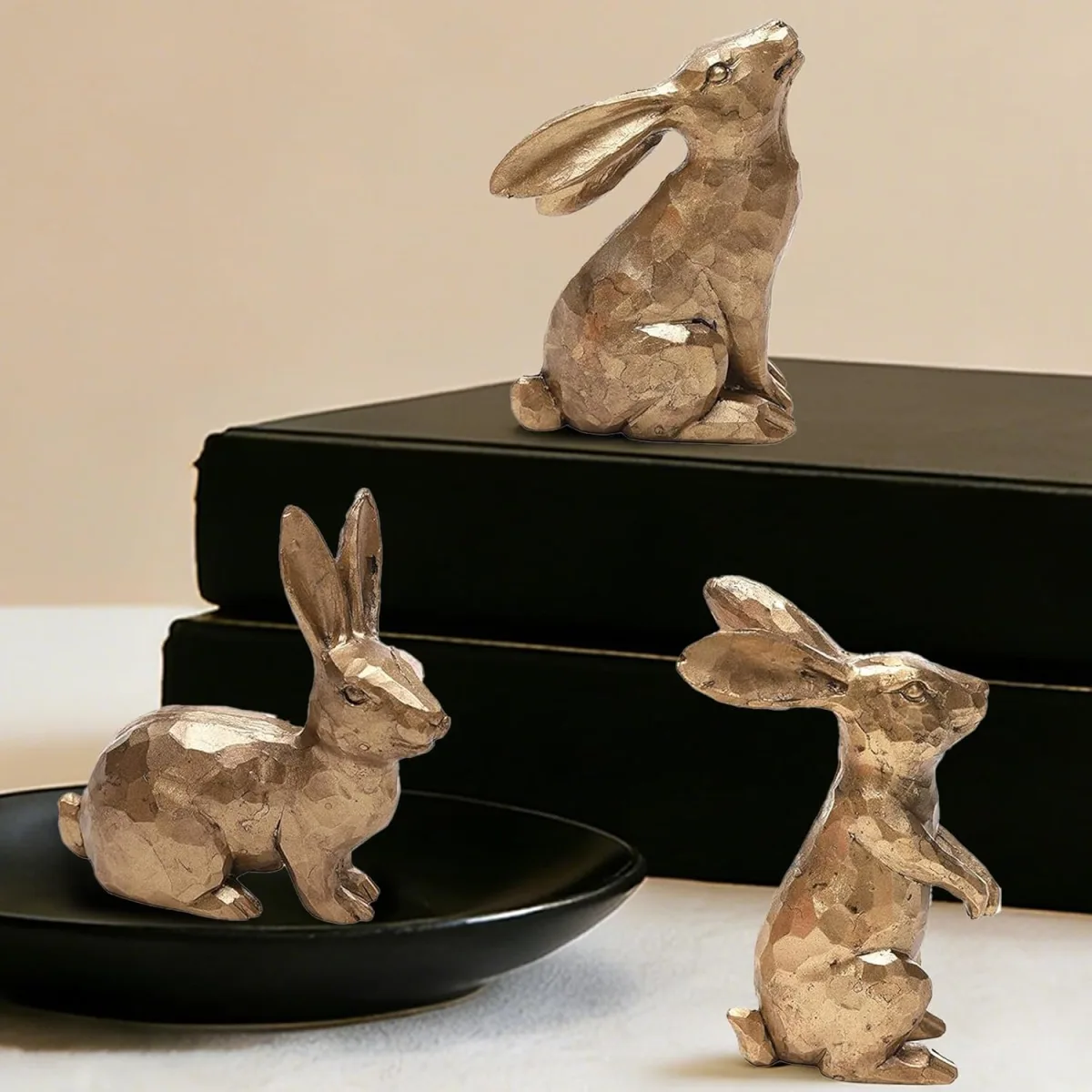DN-DECONATION Bunny Figurine: A Charming Spring Addition